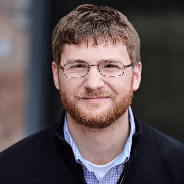 Gary DeAsi Headshot